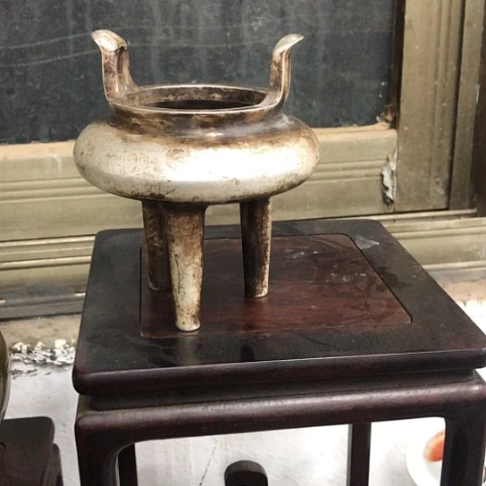 男***强软陶小香炉一个漂亮完整