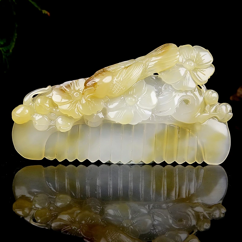 【喜上眉梢】新疆天然且末糖白和田玉一梳百顺梳子把件 29.49g