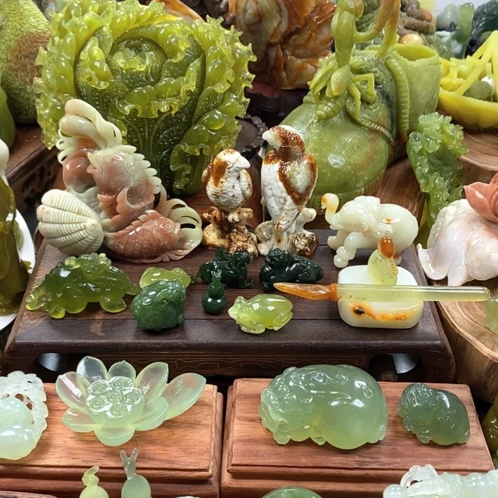 蛇纹石玉未镶嵌手把