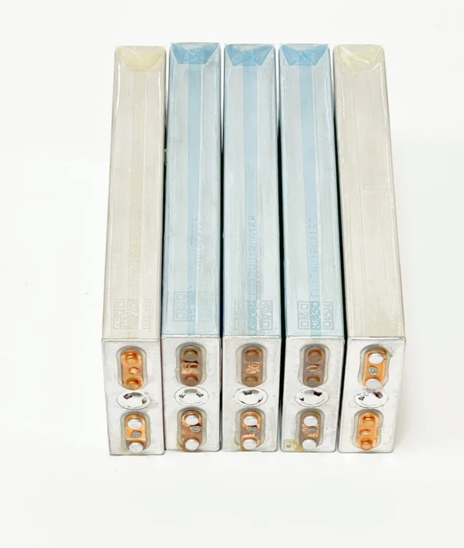 3.2V磷酸铁锂一单一片小单体1016电池适用于电动车两轮车三轮车