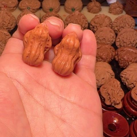 把件文玩核桃小鸟