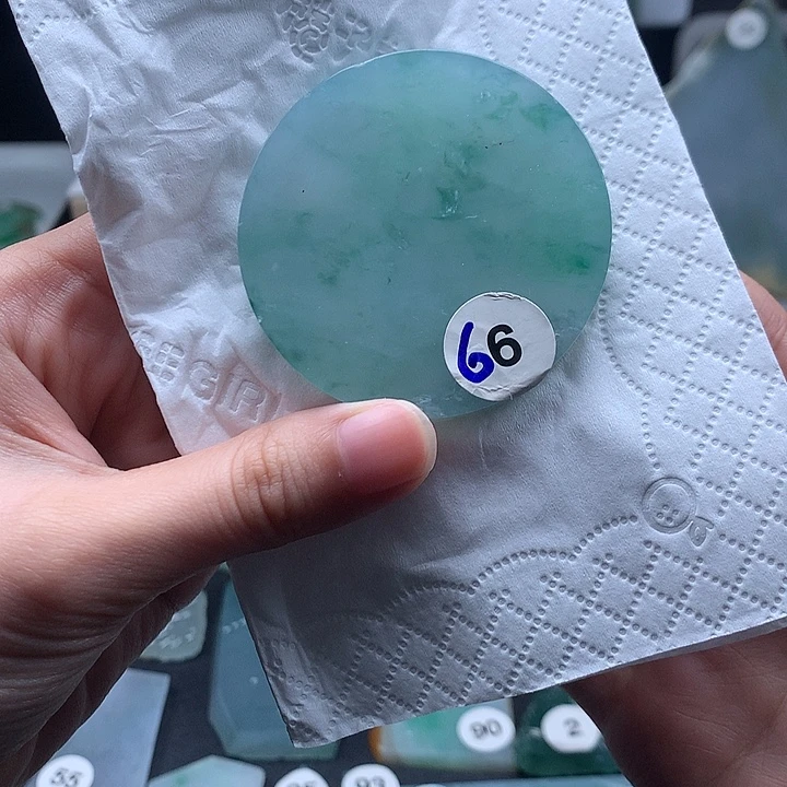 翡翠裸石天然翡翠6