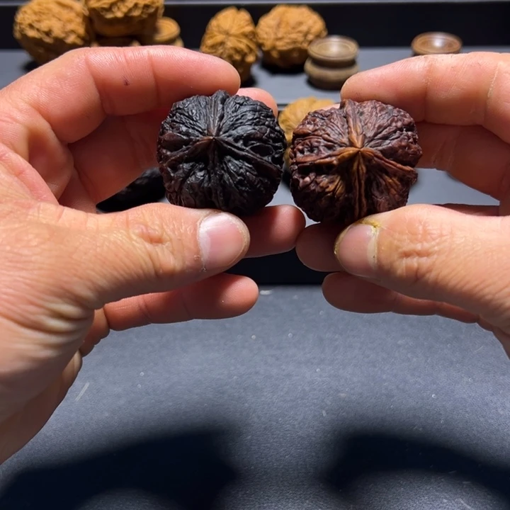 把件文玩核桃B龟甲纹四棱40mm