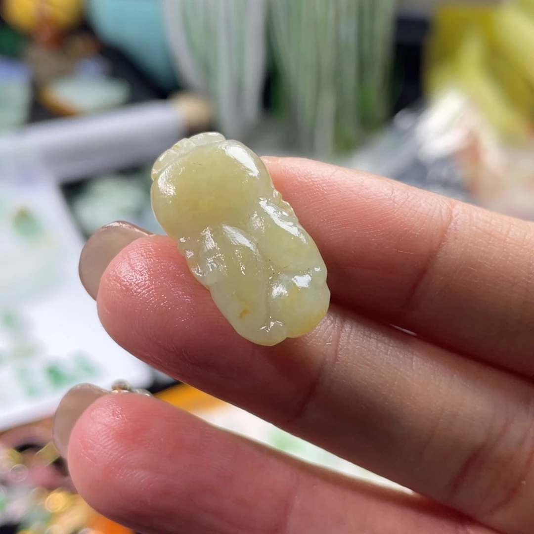 未镶嵌定制翡翠毛货