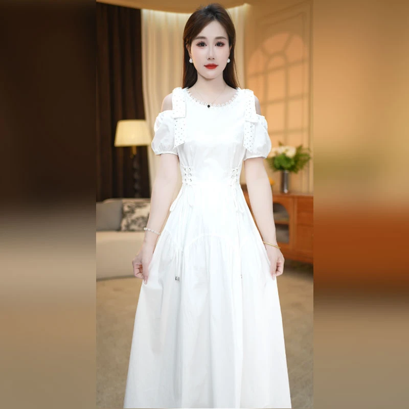 赛菲雅白色连衣裙女2025新款夏收腰减龄设计感露肩高端过膝a字裙