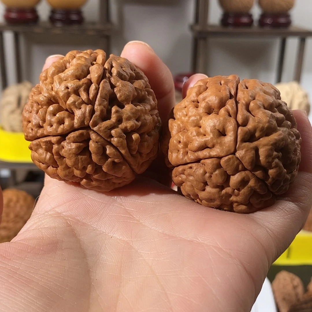吊坠文玩核桃邓*三瓣脑纹金刚爆肉4850