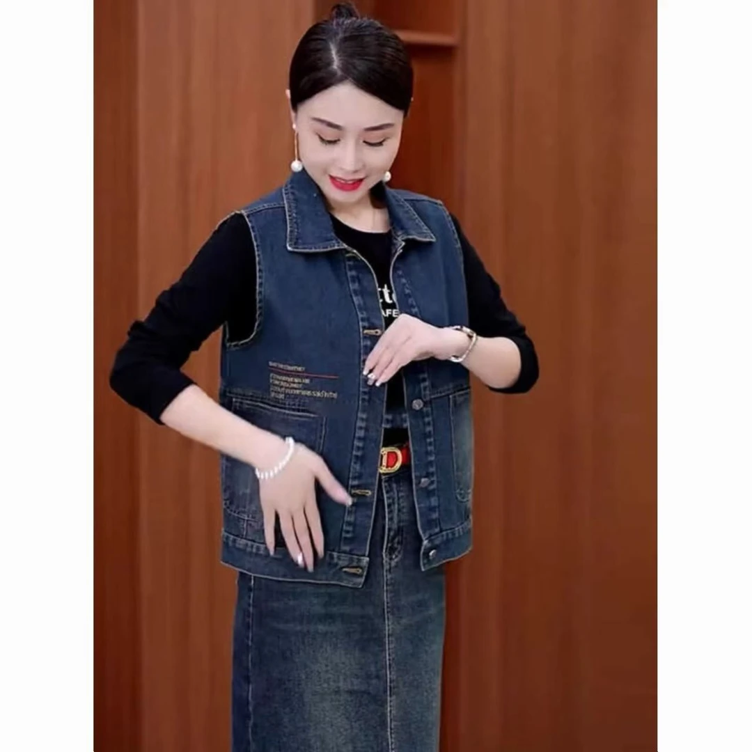 小个子牛仔马甲女春秋新款刺绣宽松休闲短款无袖坎肩背心外套上衣