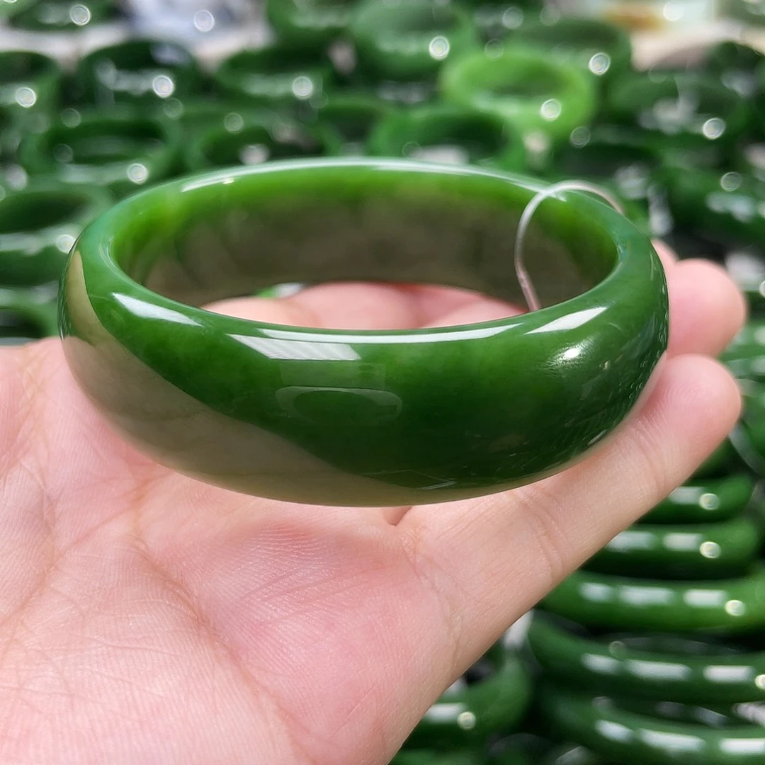 未镶嵌手镯和田玉（碧玉）