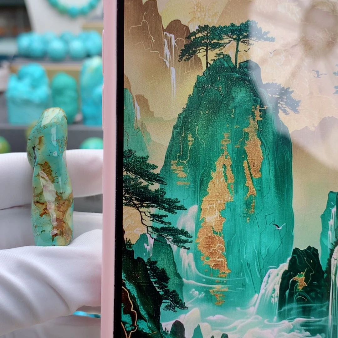 未镶嵌绿松石颈饰