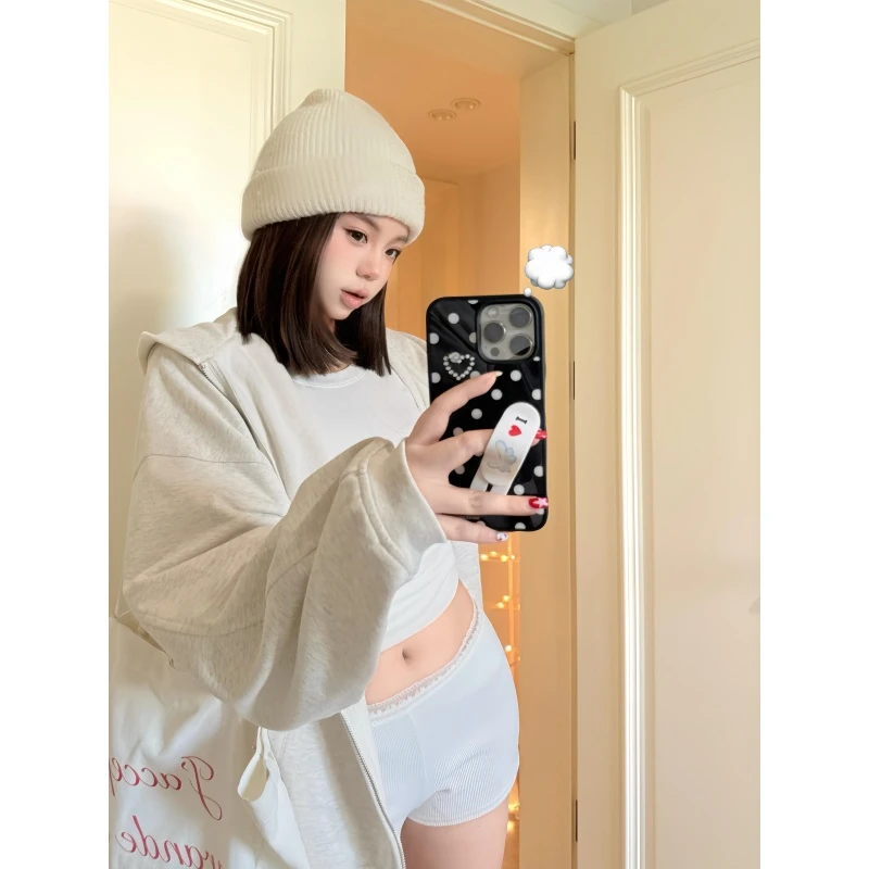 韩版休闲慵懒风连帽外套女秋季2025新款纯欲气质内搭修身包臀短裤