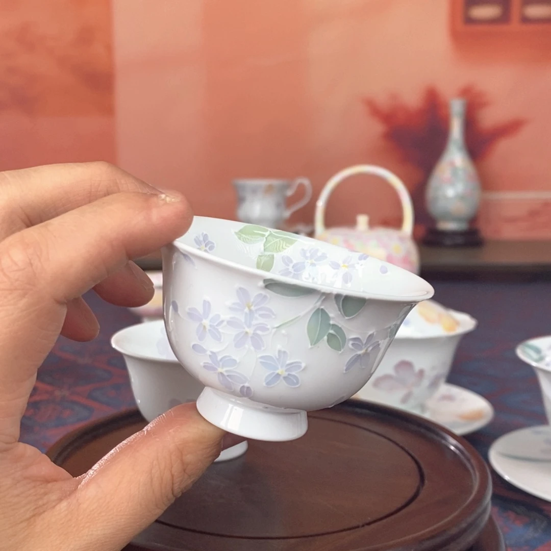 蓝雪花品茗杯手绘釉下高温