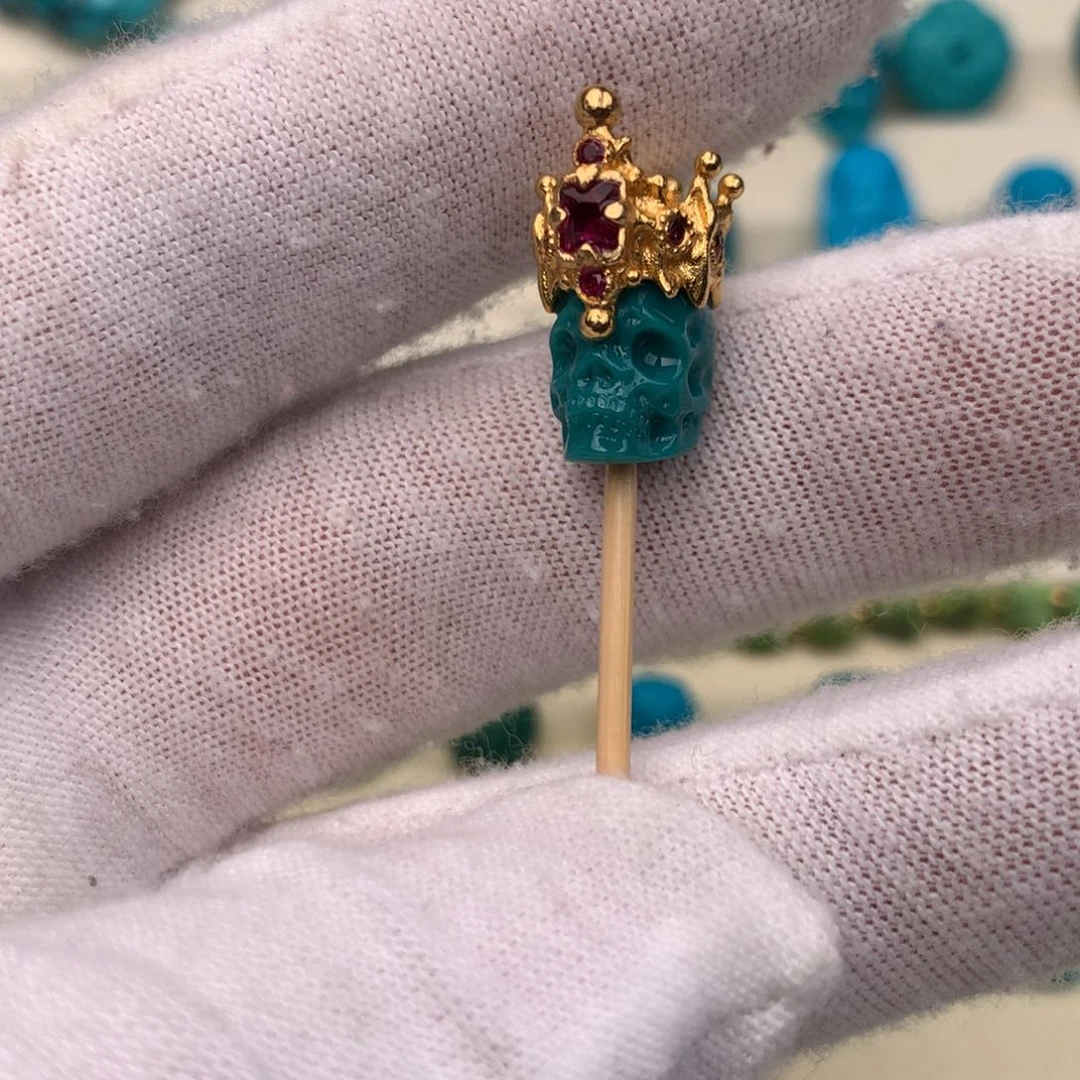 绿松石珠宝奇石18K金镶嵌