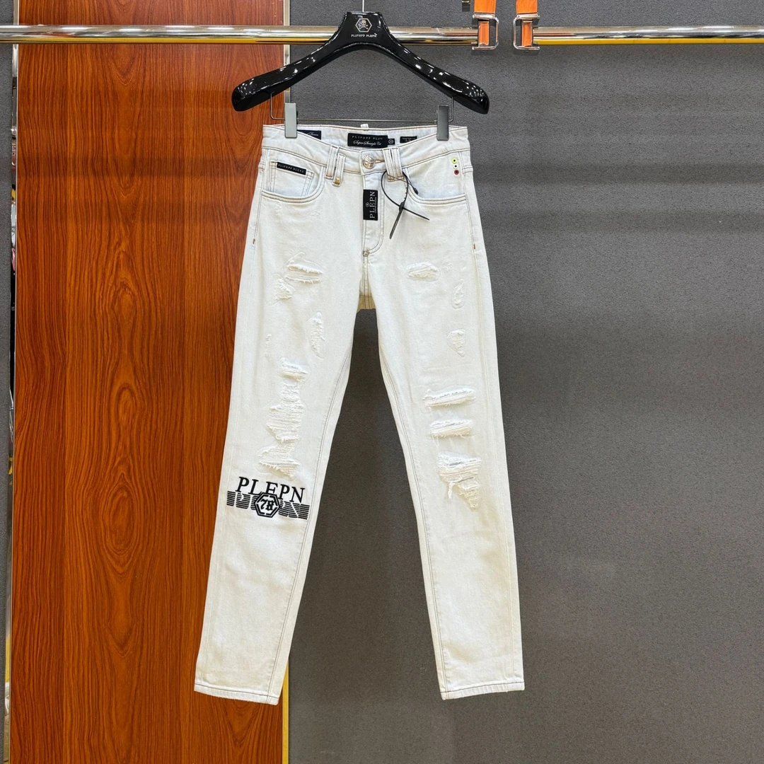 PLIPHPP PLEPN2025 新款  浅白水洗修身弹力透气  男士牛仔裤9927