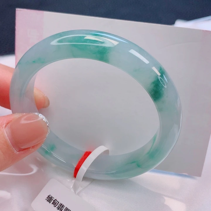 翡翠未镶嵌手镯54圈口