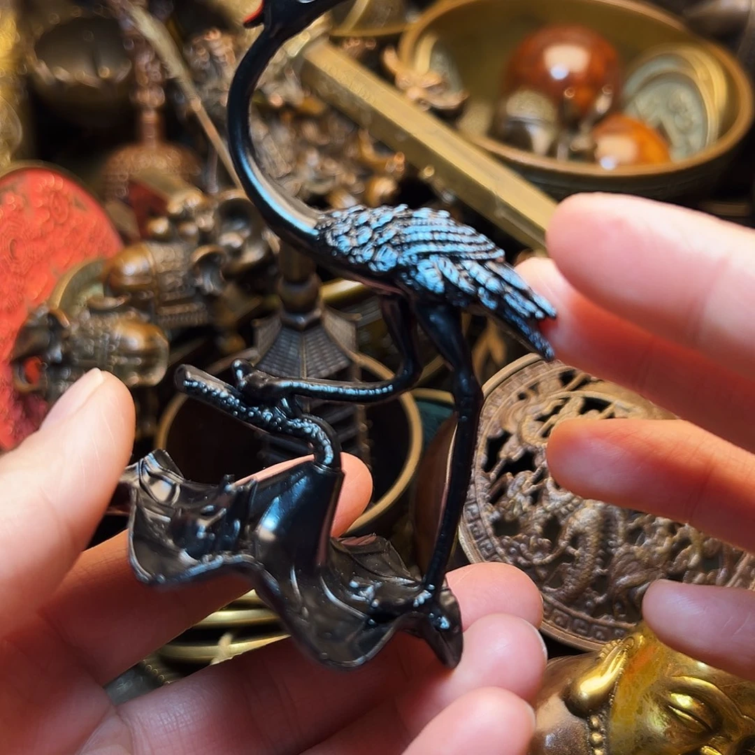 精美铜器工艺品等