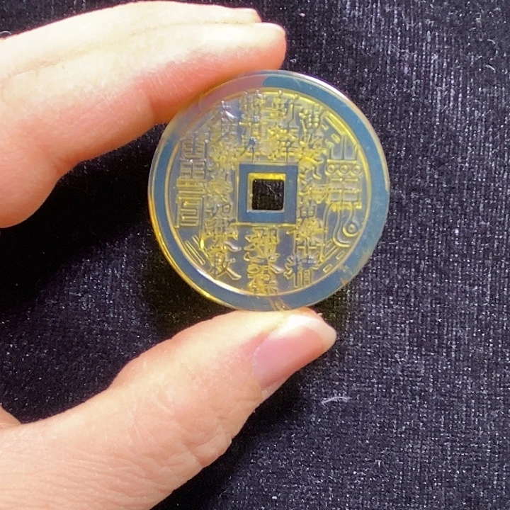 琥珀未镶嵌颈饰天然缅甸琥珀金蓝山鬼花钱