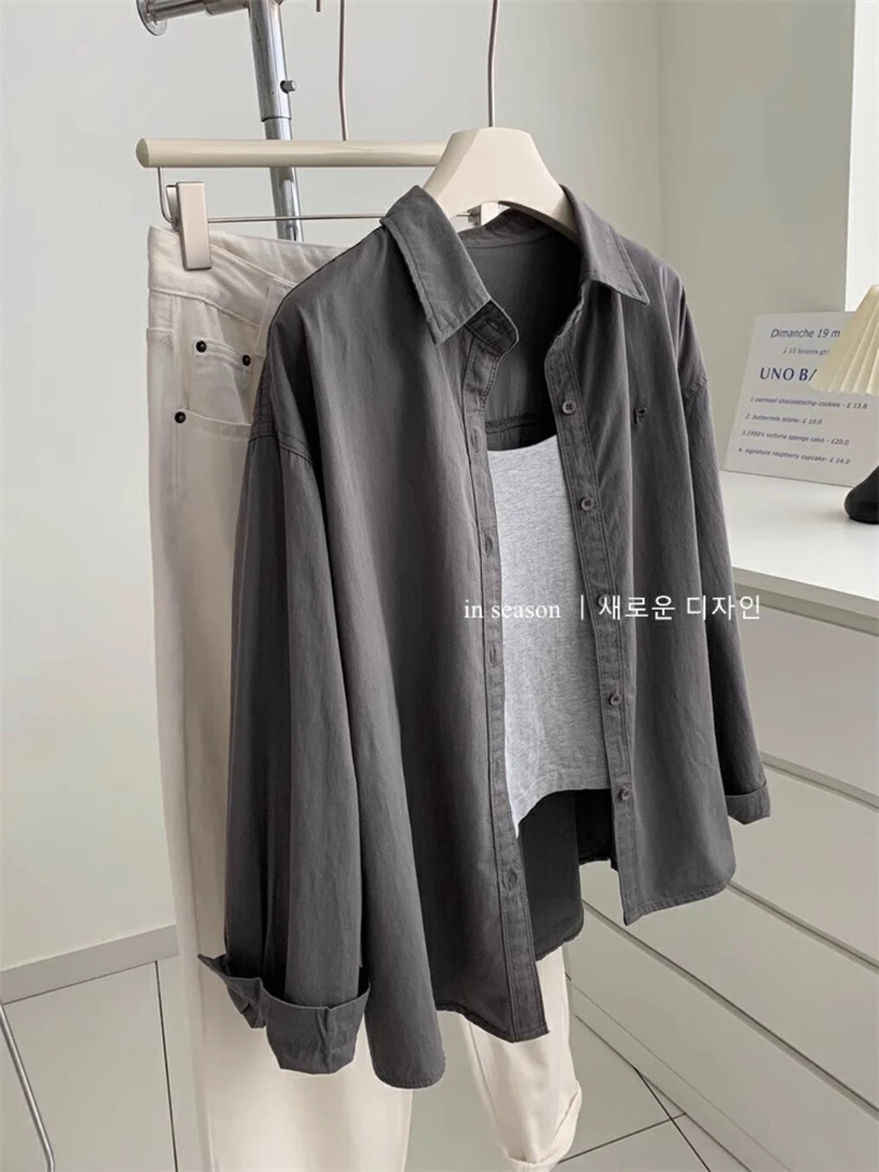 韩系休闲小字母刺绣棉质纯色长袖衬衫