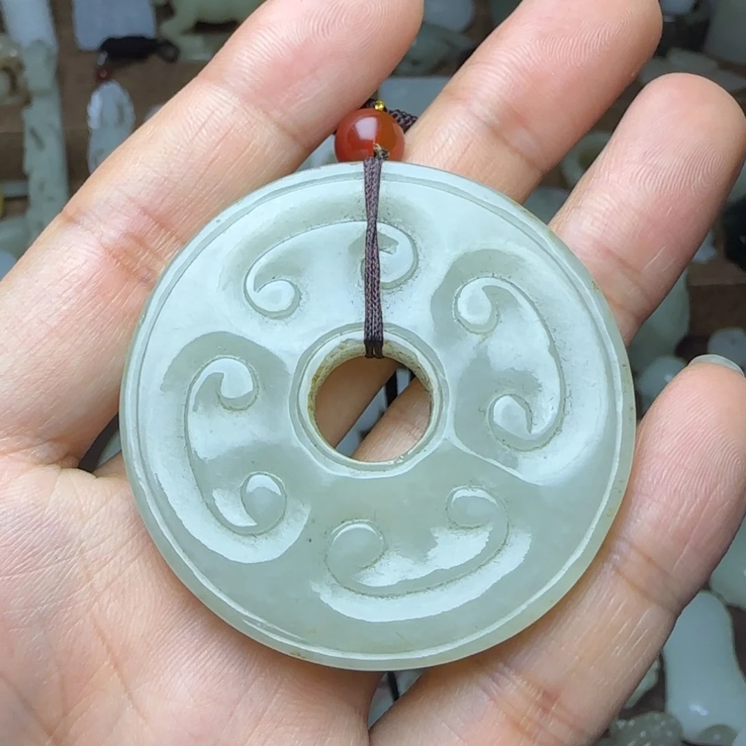 和田玉挂件未镶嵌