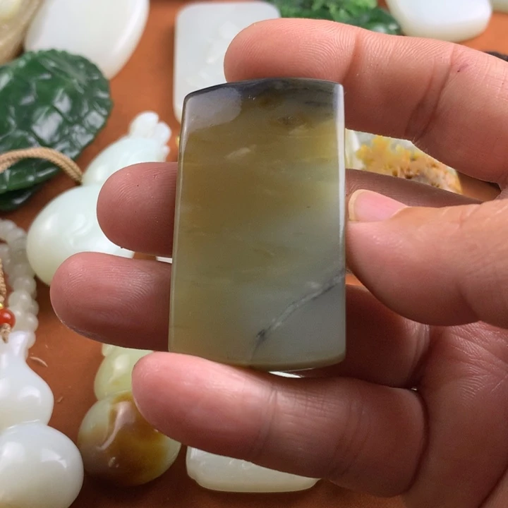 未镶嵌和田玉挂件
