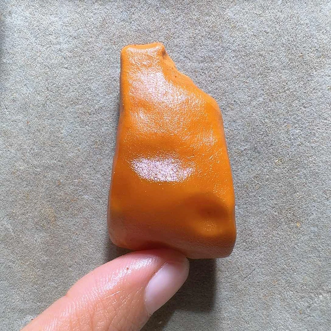 未镶嵌定制琥珀定制