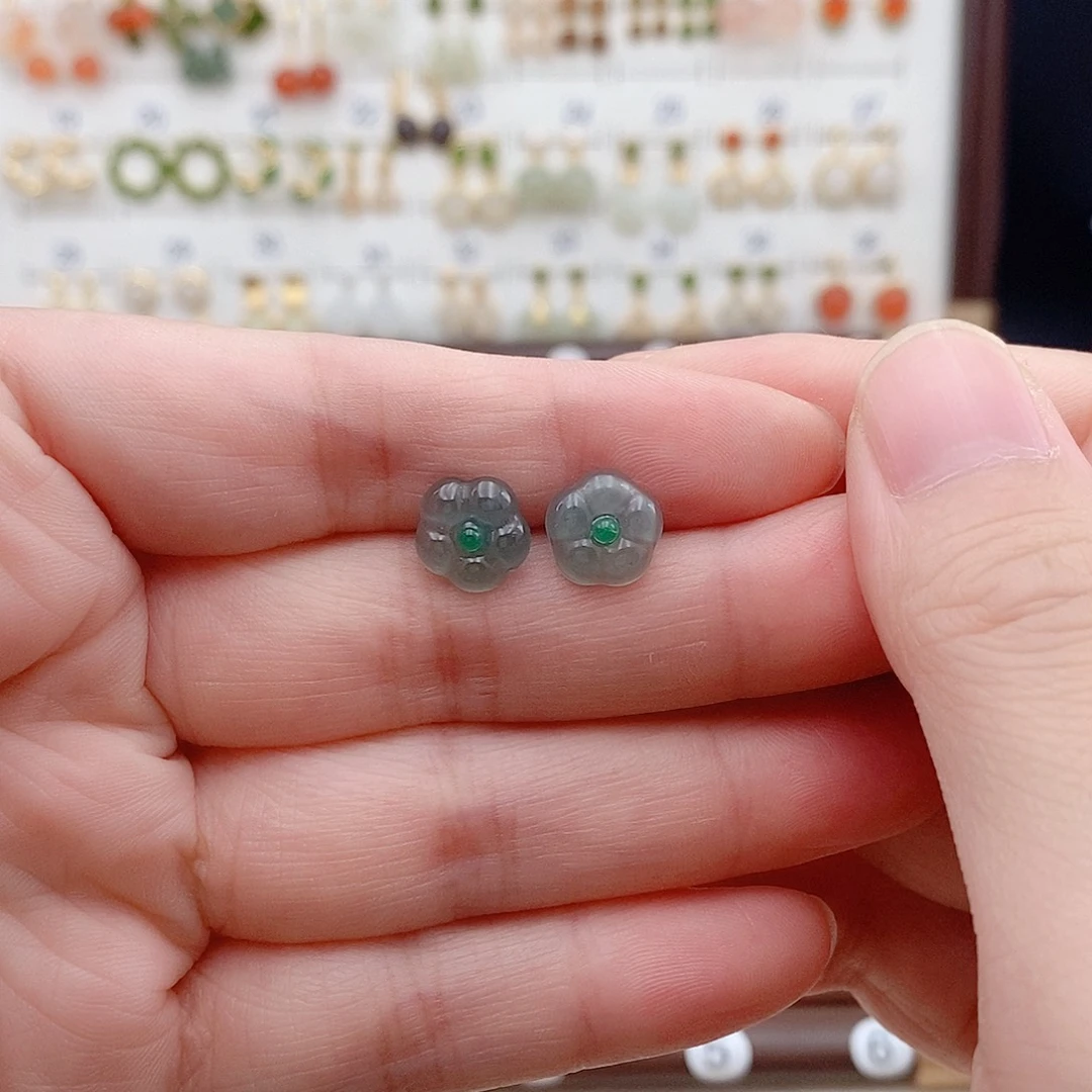 和田玉银S925镶嵌耳饰