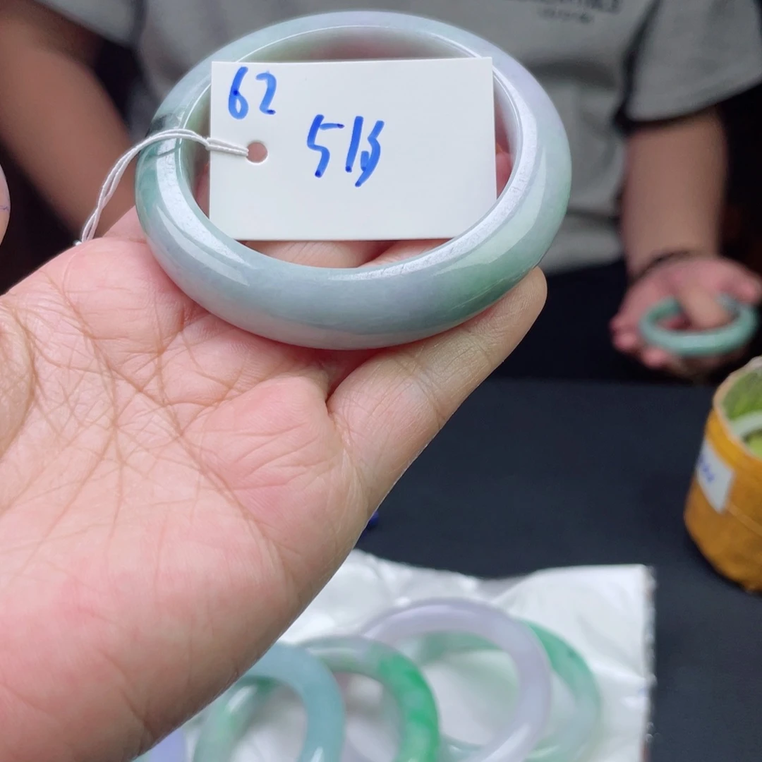 未镶嵌手镯翡翠62