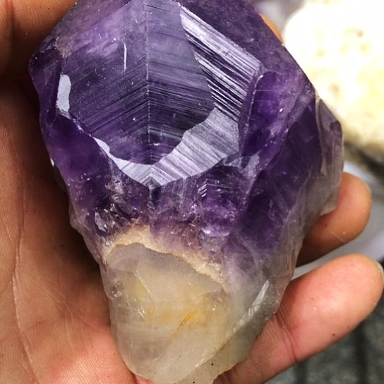 钰***宝珠宝半成品未镶嵌水晶