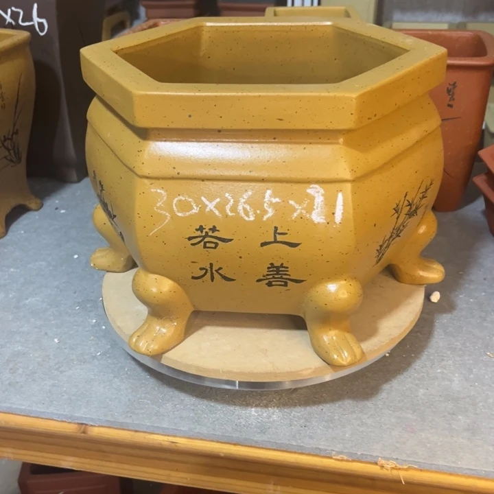 紫砂花盆紫砂花盆