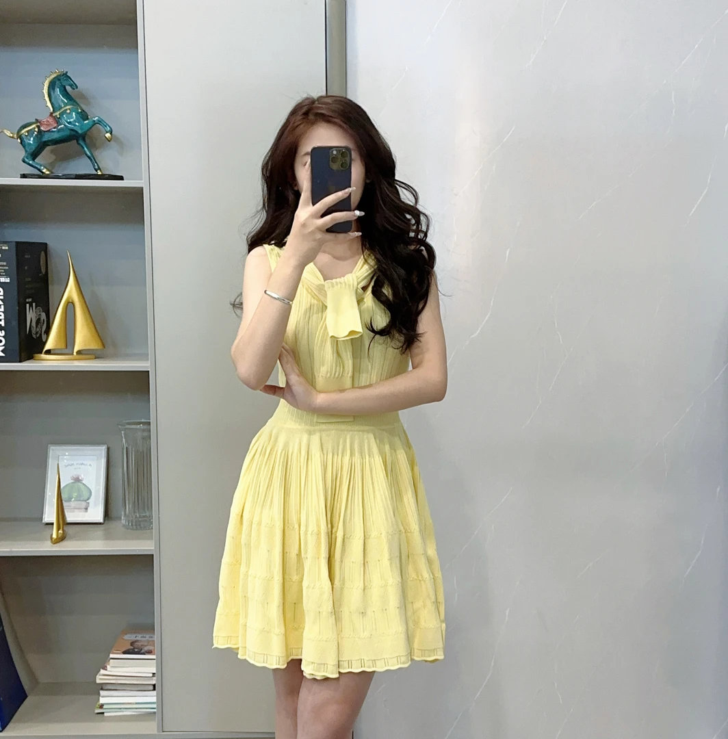 629-659小香风洋气复古短款轻奢法式名媛百褶收腰修身连衣裙套装