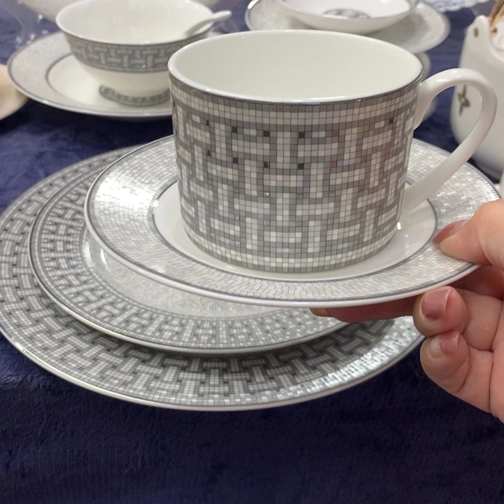 瓷片全套的小可爱们