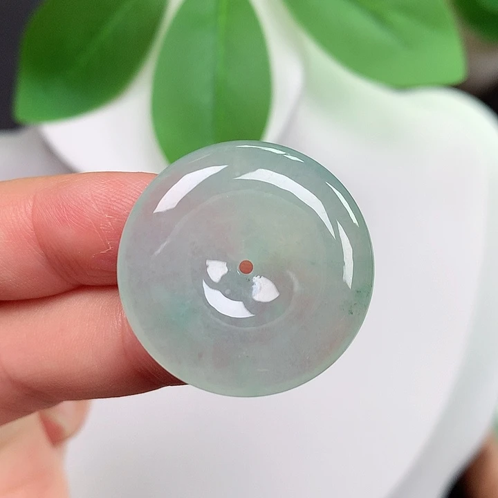 翡翠未镶嵌颈饰平安扣 26.7x5.4mm