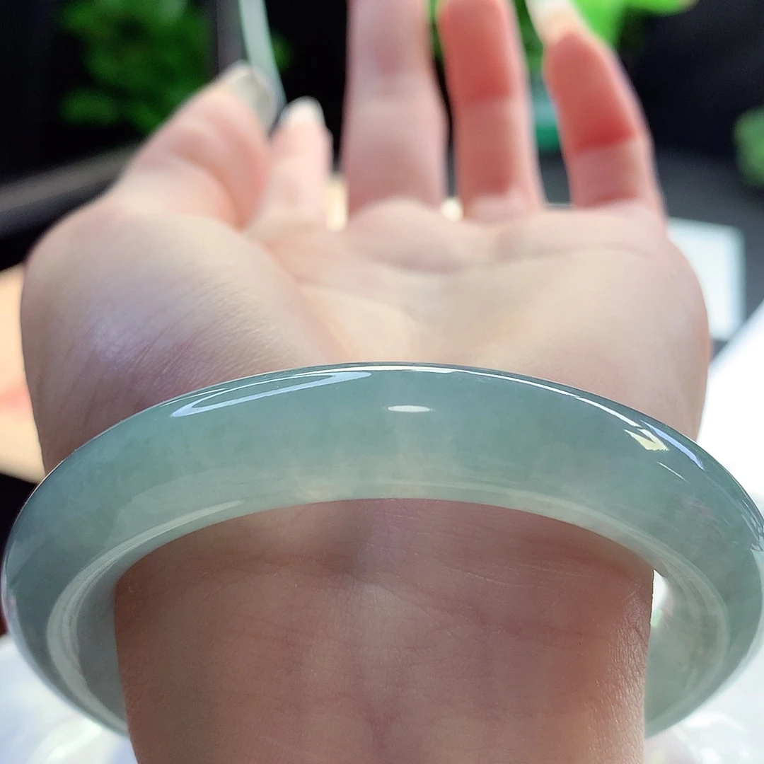 翡翠手镯未镶嵌天然翡翠55-56小万海蓝之谜 老蓝水