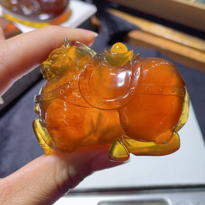 琥珀颈饰未镶嵌福**旺缅甸琥珀唐马摆件