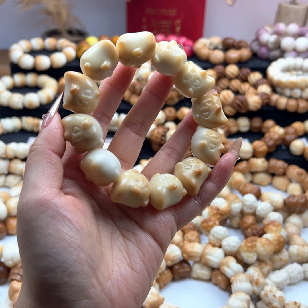 吊坠白玉菩提半壁色阿飘22