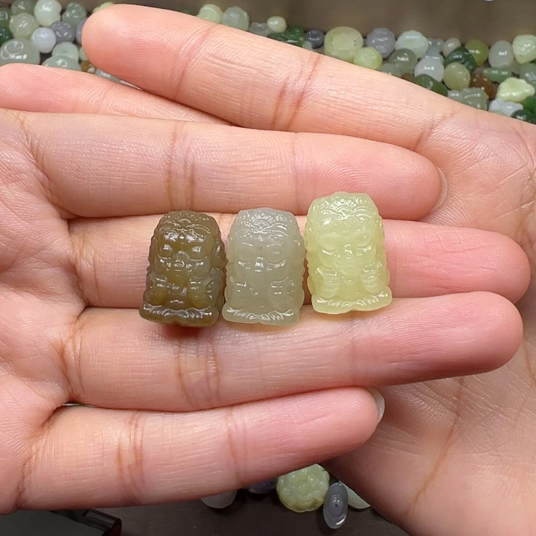 和田玉未镶嵌颈饰238一个多样性发其一