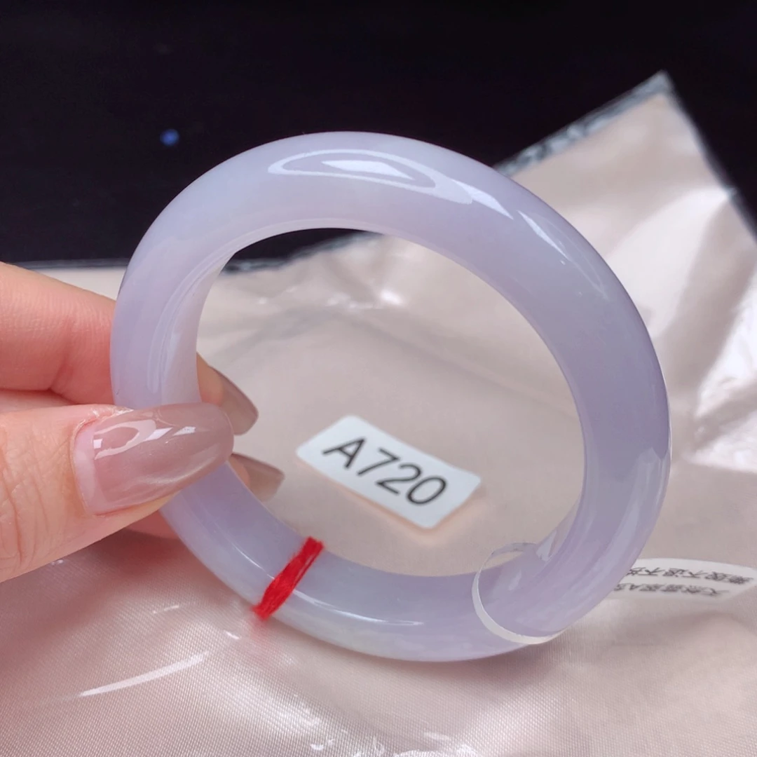 翡翠手镯未镶嵌手镯55