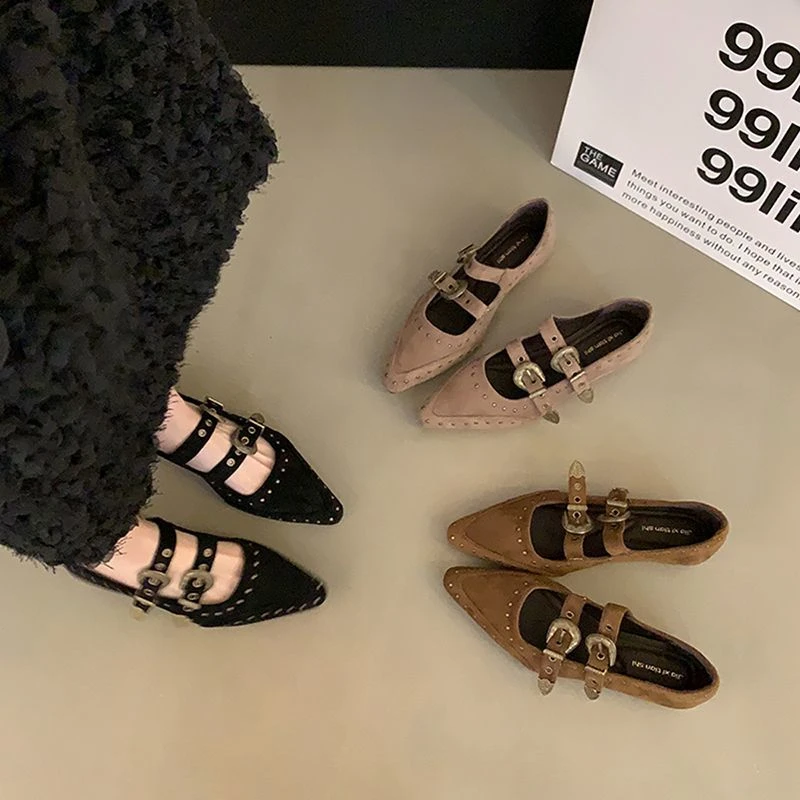 法式复古尖头玛丽珍鞋女2025年新款时尚平底单鞋配裙子百搭小皮鞋