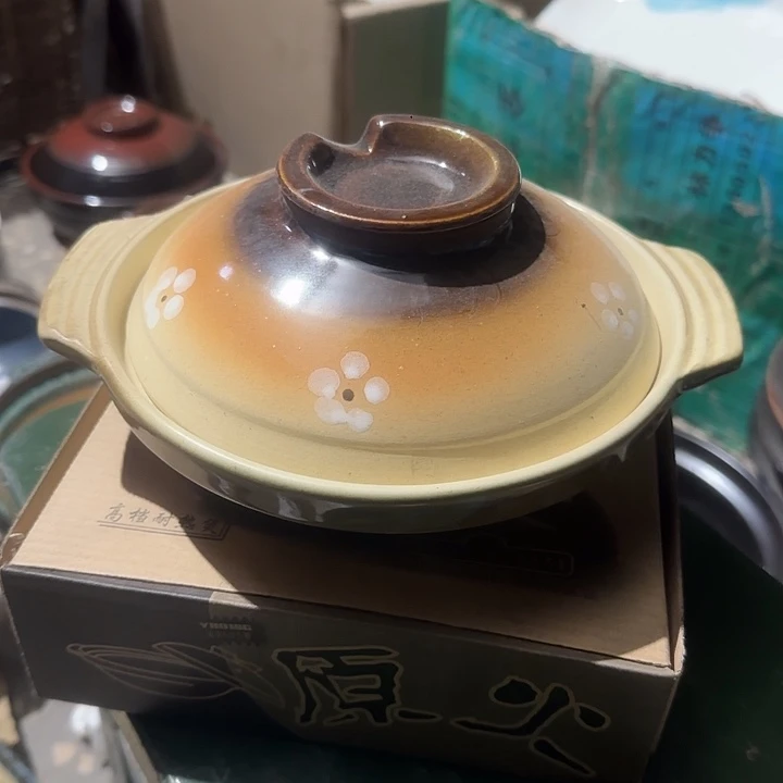 瓷片陶瓷盘子碗啥都有