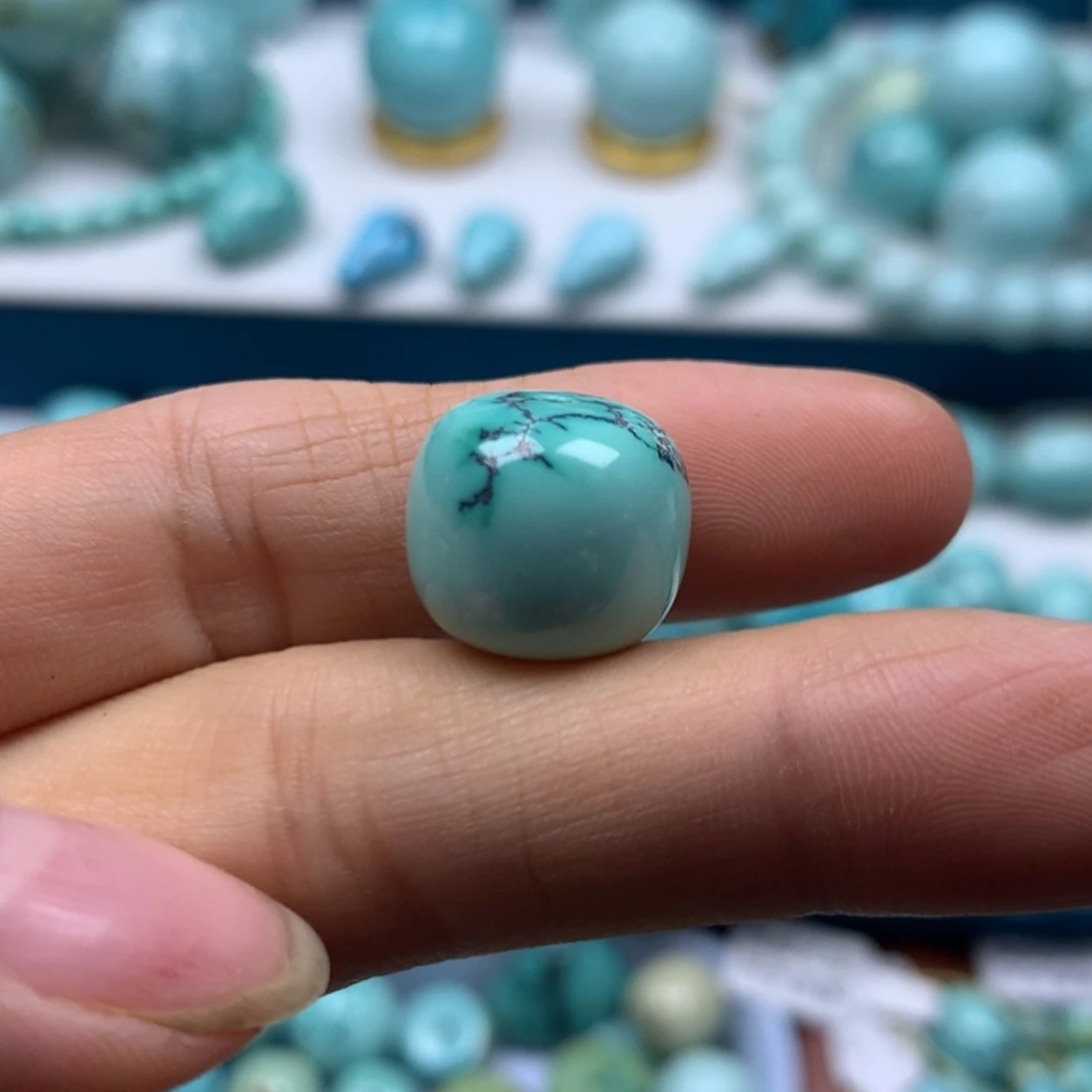 【闪购商品】未镶嵌绿松石珠宝奇石富*?