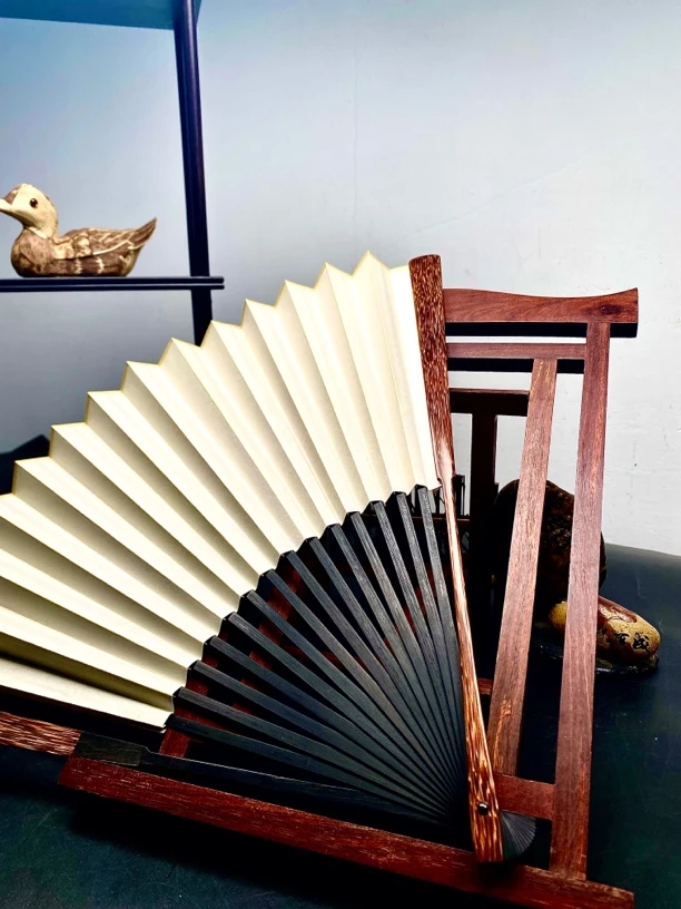 徽派丁城精工半棕竹乌木芯古方头文玩折扇熟宣扇面95寸16方20排口