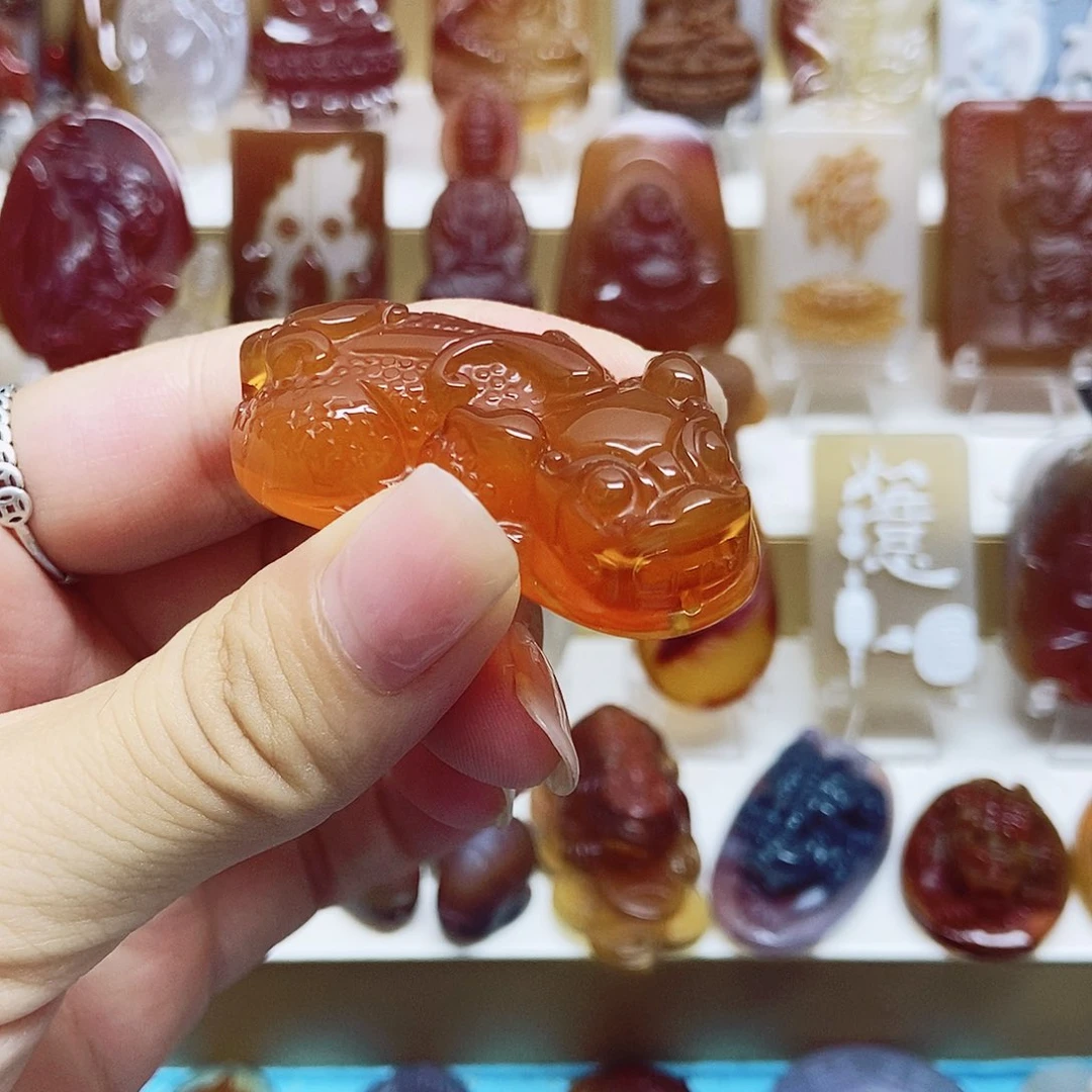 玛瑙/玉髓颈饰未镶嵌