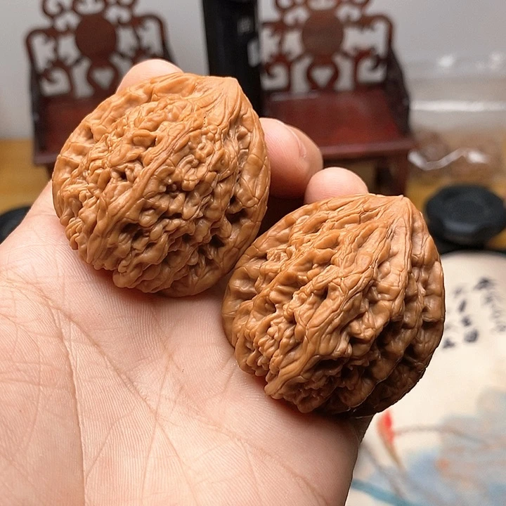 文玩核桃把件虎头王