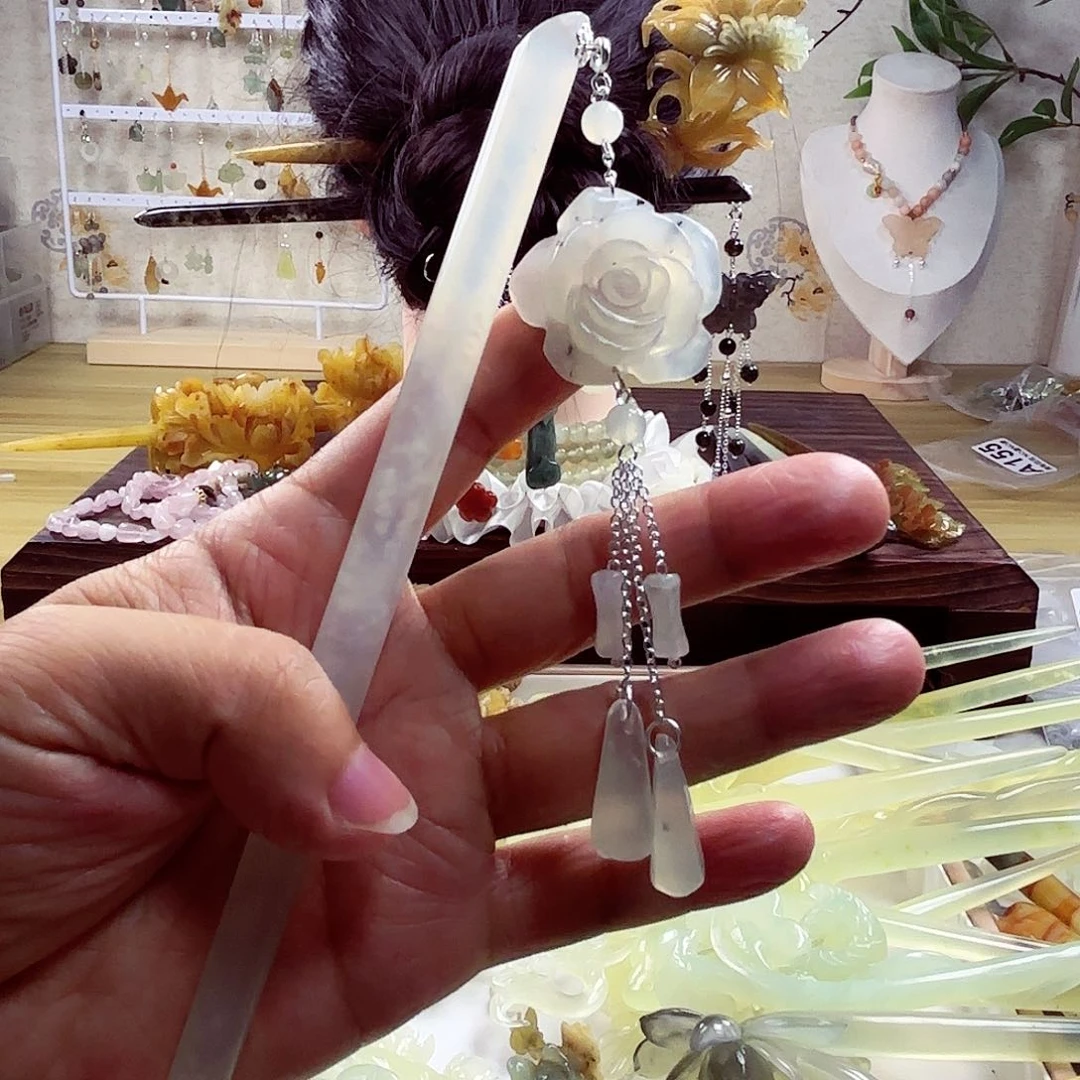蛇纹石玉发饰合金