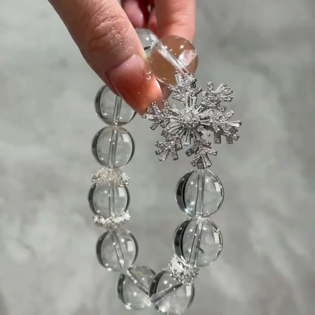【冬雪芭蕾】 高货净体批发后白水晶雪花手串 s306
