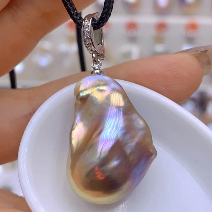 淡水珍珠未镶嵌吊坠(赠链)