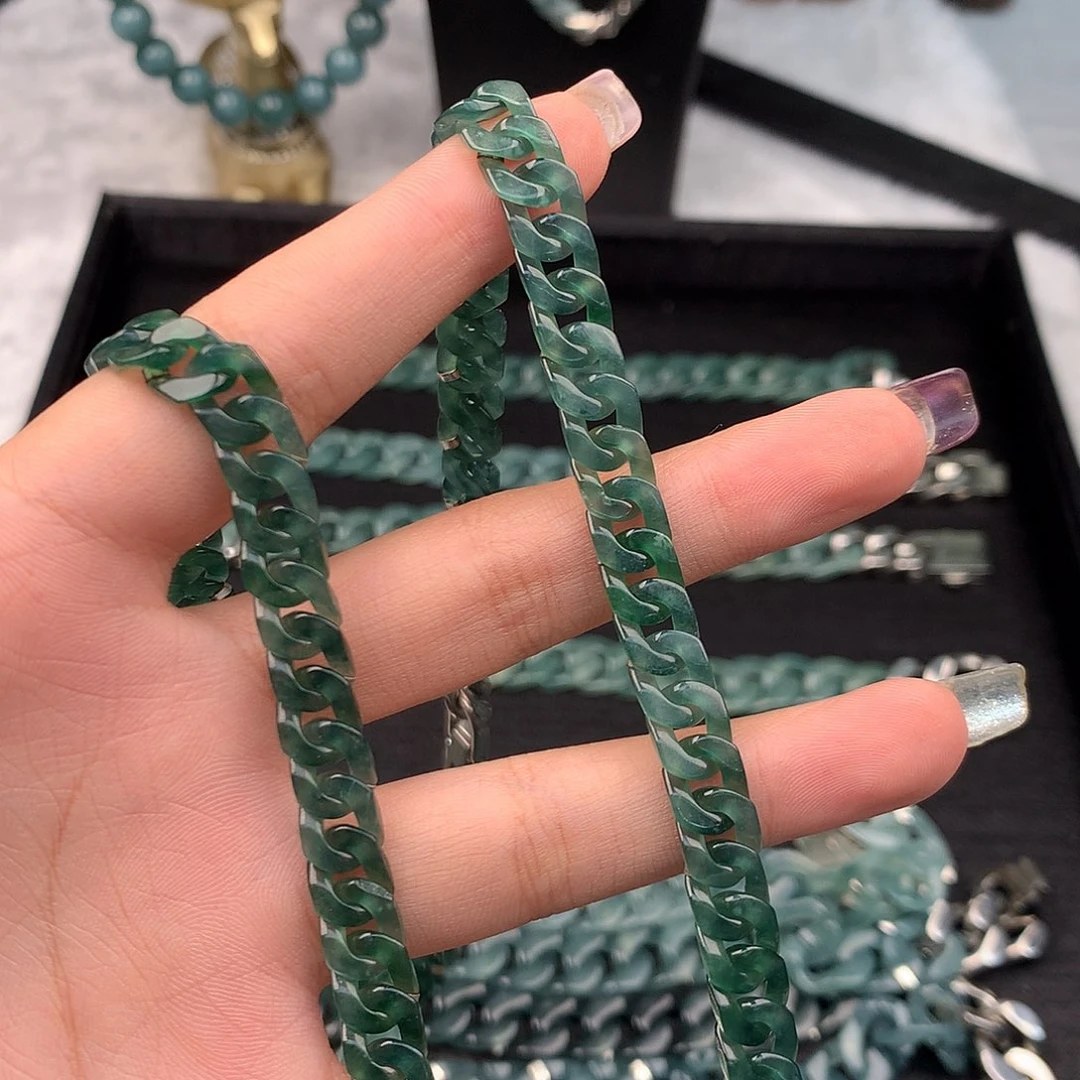 ****️翡翠未镶嵌手链翡翠