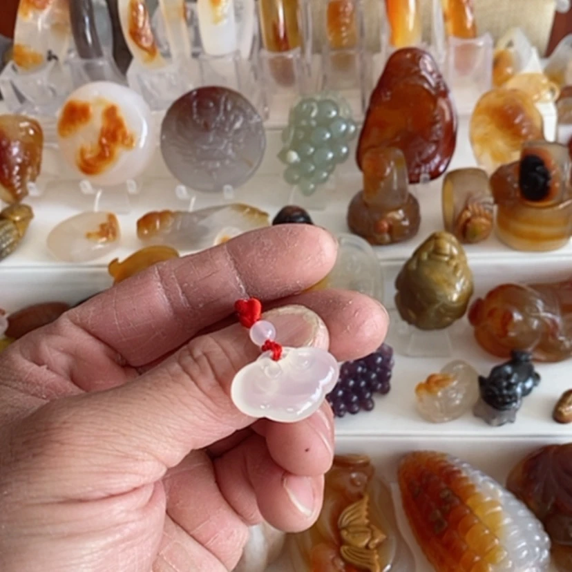 【闪购商品】玛瑙/玉髓挂件未镶嵌