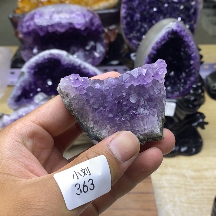 未镶嵌紫晶大型摆件（非配饰）