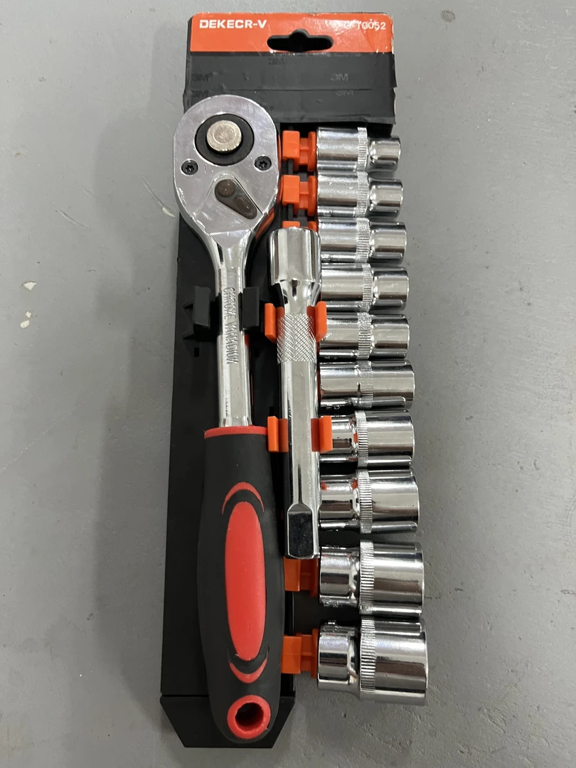 小飞12件套棘轮扳手套装快速扭力扳手套筒工具套装五金套筒扳手