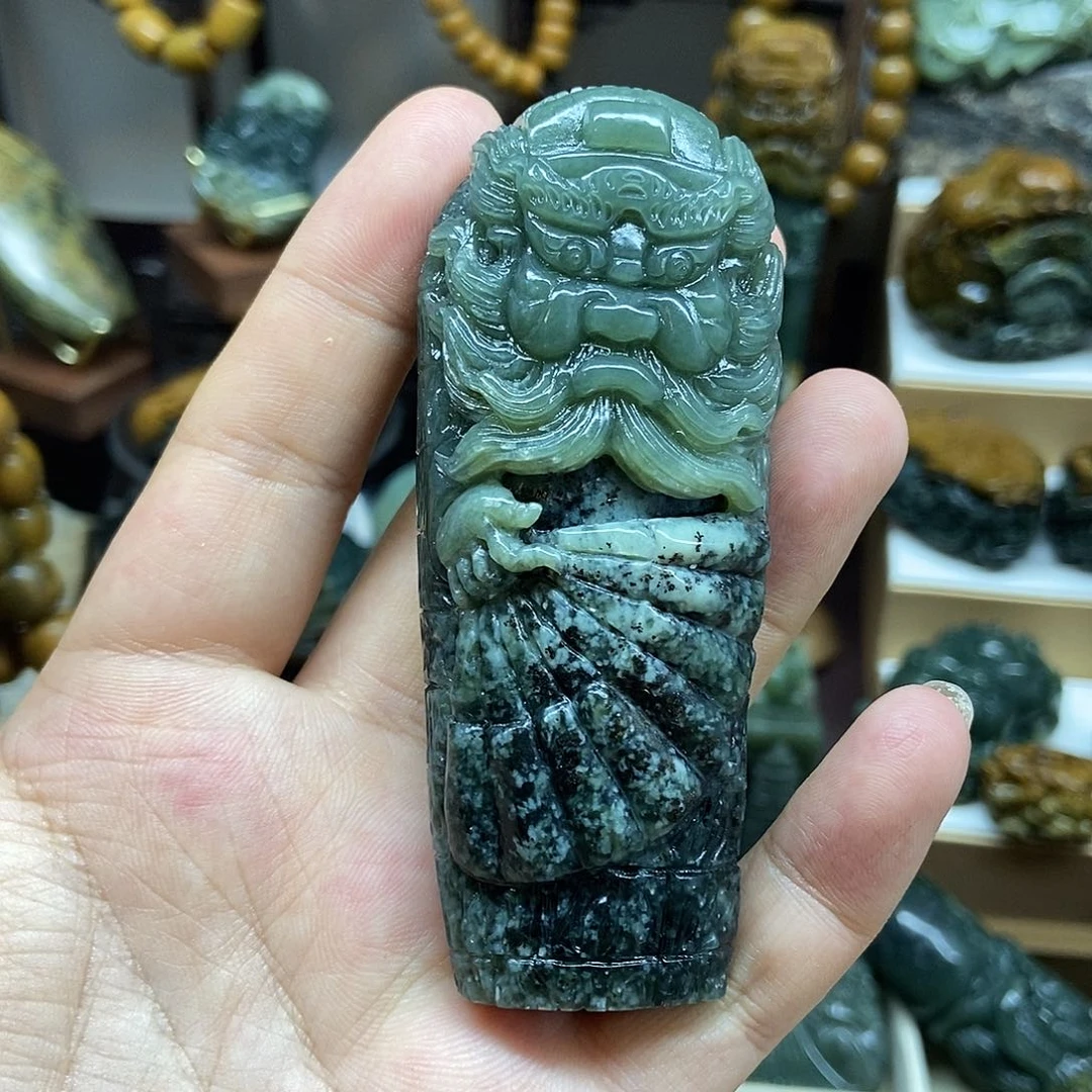 岫岩老玉（透闪石质玉）未镶嵌把件